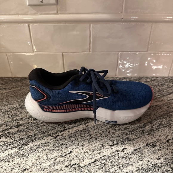 Women’s Brooks Glycerin 21 Size 6 Wide - Picture 6 of 10